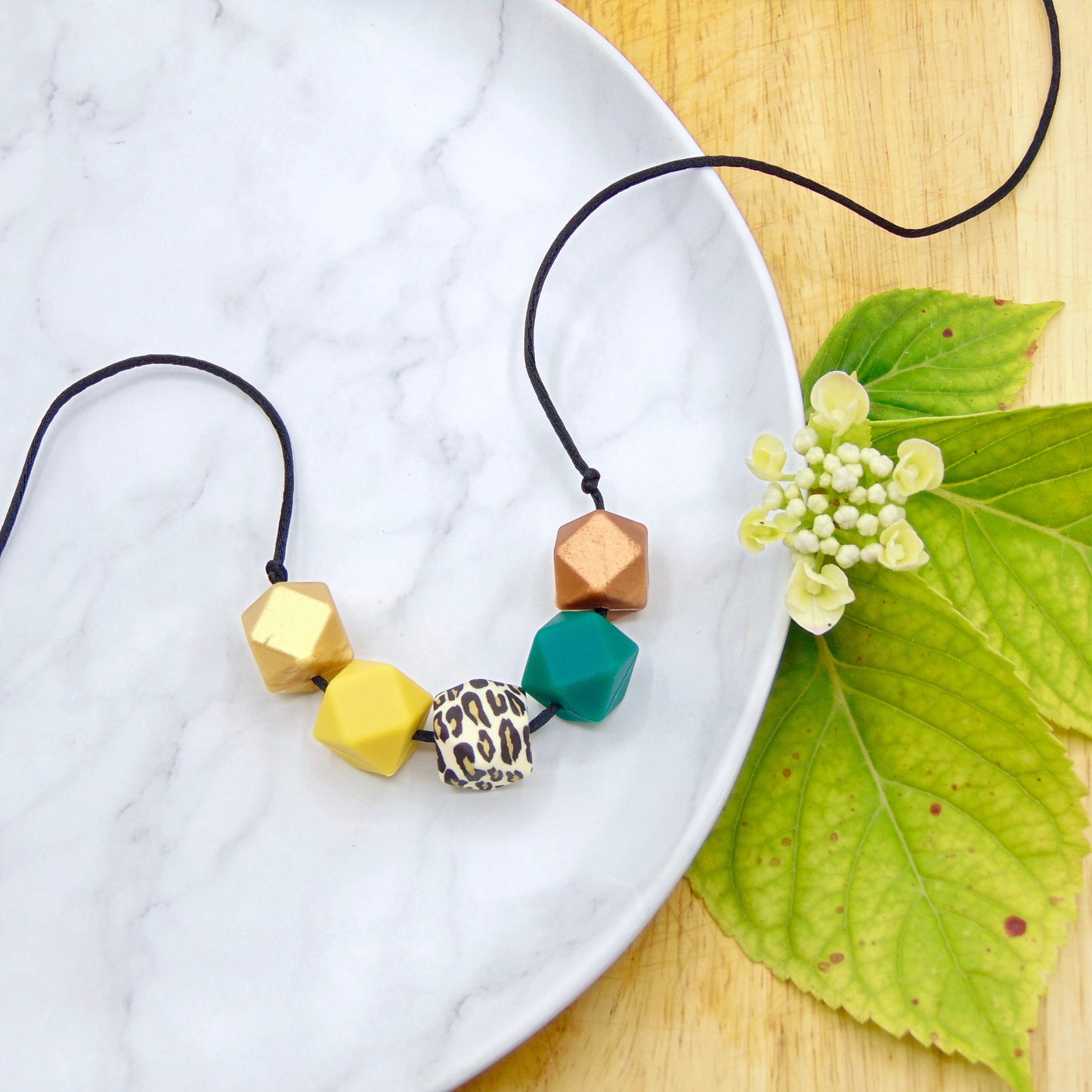 Into the Jungle - Necklace and Bangle Gift Set